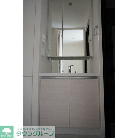 コンフォリア東新宿ステーションフロントの物件内観写真